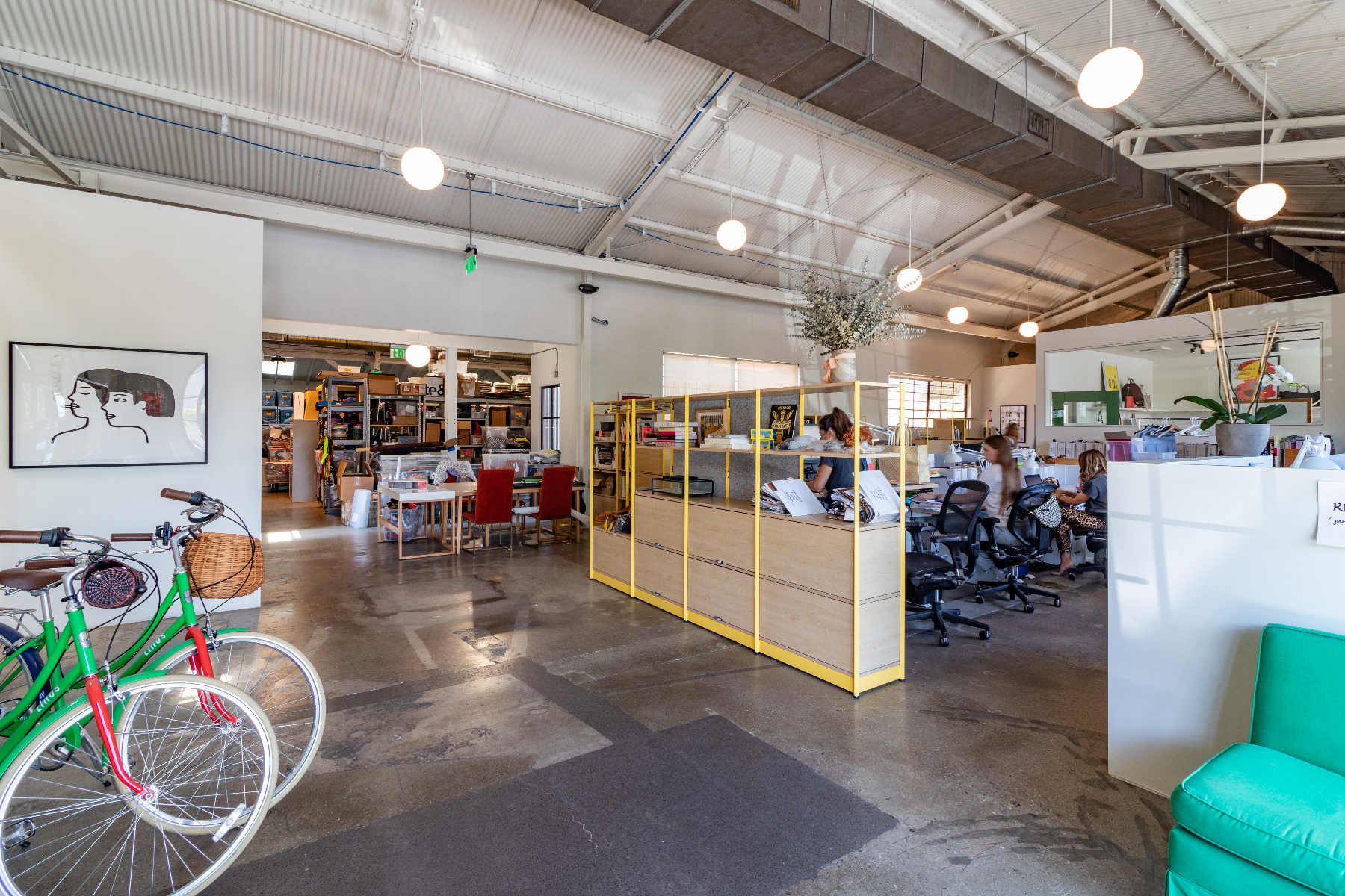 3010 Worthen Ave Photos
