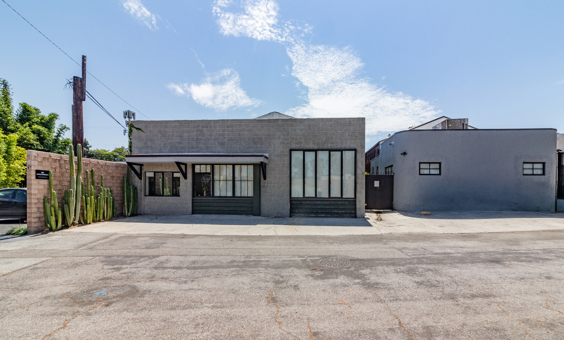 Exterior & Patio Areas