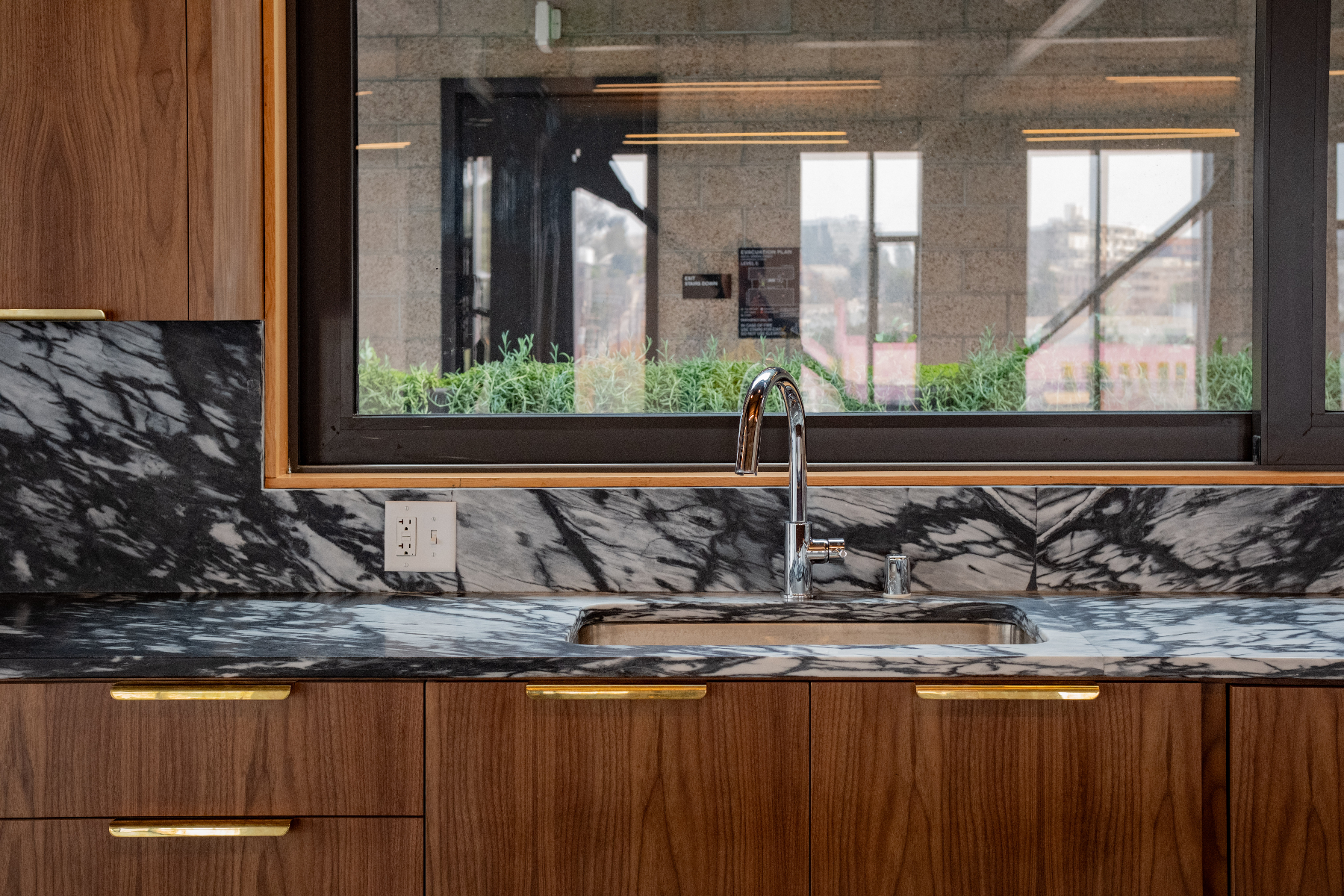 Art & Finishes