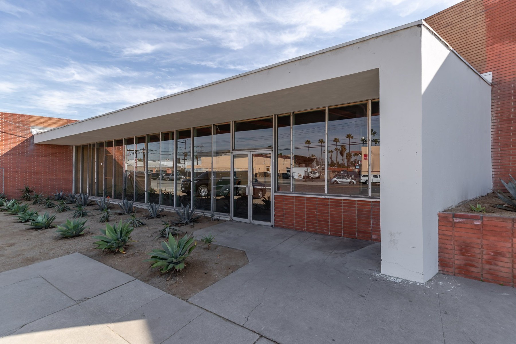Exterior Photos