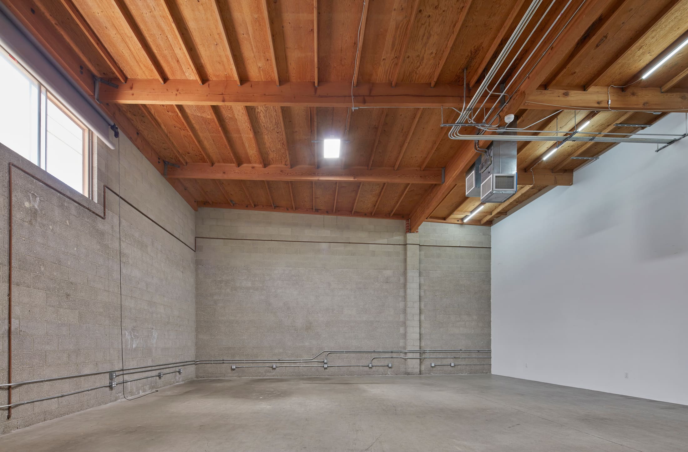1st Floor Photos